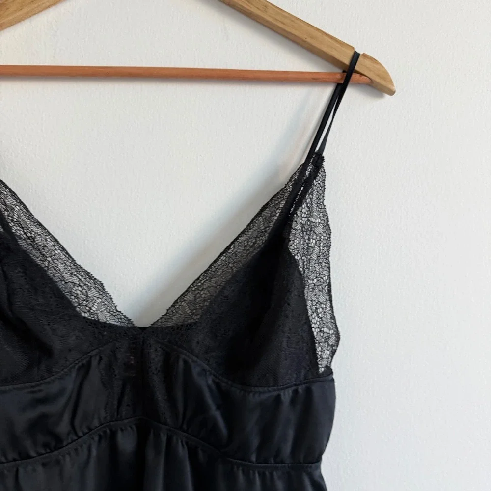 Victoria's Secret Black Lace and Satin Cami Size Large‎ - Picture 5 of 8